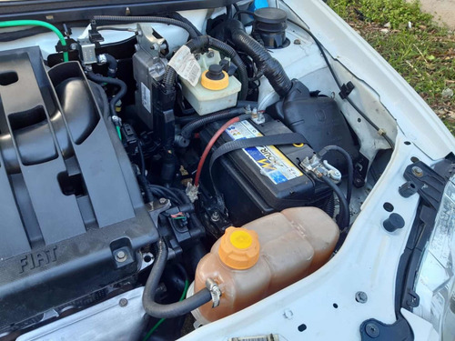 Imagem 4 de 6 de Fiat Palio 2015 1.0 Attractive Flex 5p