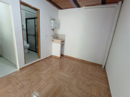 Apartaestudio En Arriendo Buenos Aires, Caunces De Oriente