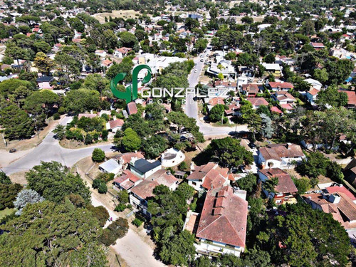 Imagen 2 de 9 de Departamento 2 Ambientes Con Cochera