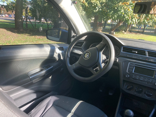 Imagen 6 de 7 de Volkswagen Voyage