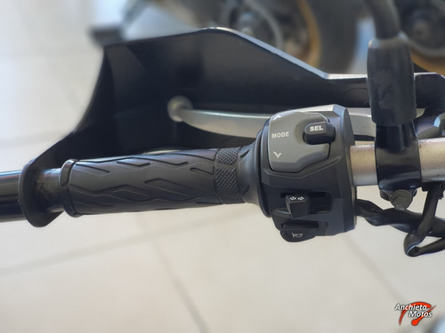 Imagem 4 de 10 de Suzuki Dl Vstrom 650