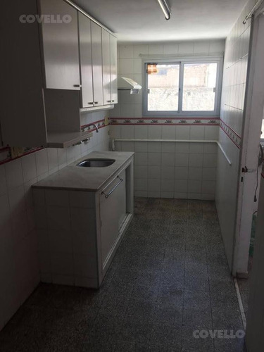 Imagen 5 de 13 de Departamento Dos Dormitorios- Centro (montevideo)