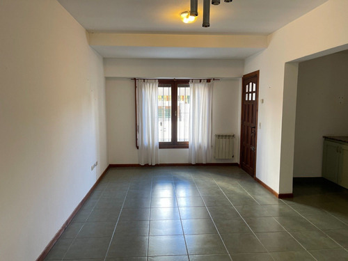 Imagen 2 de 10 de Departamento Planta Baja