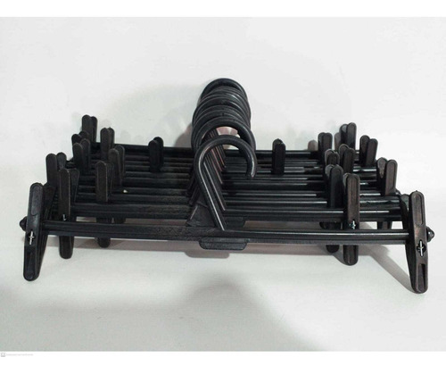 Imagem 1 de 7 de Kit 20 Cabides Saia Pregador Pressão Preta 34cm Reforçado