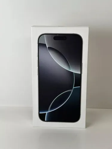 Apple iPhone 16 Pro Max (256 Gb) - Titanio Negro (Usado)
