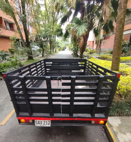 Toyota Hilux Estacas 4x2