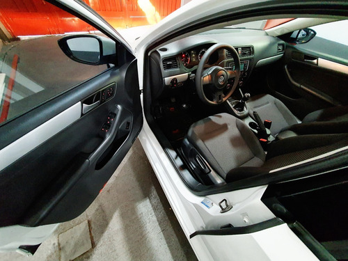 Volkswagen Vento Tdi 2.0 Advance 2014 Diesel Smart Garage!!!