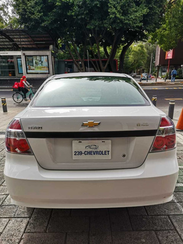 Imagen 6 de 13 de Chevrolet Aveo 1.6 Ls Aa Radio Airbag Facelift Mt 2017