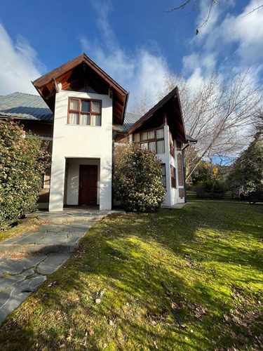 Casa  En Venta Ubicado En Caleufu, San Martin De Los Andes, Patagonia