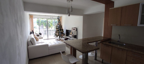 Apartamento En Mañongo Residencias Santa Teresita Valencia