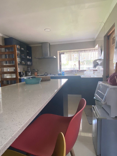 En Venta Casa, Condominio Las Mercedes, Machalí