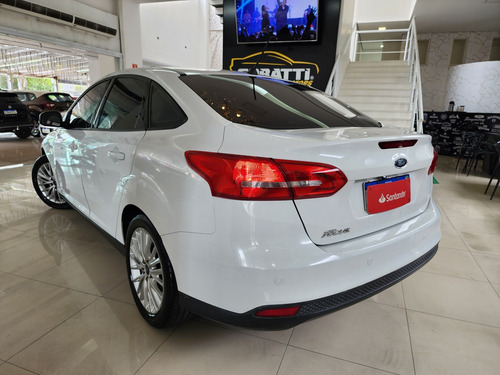 Ford Focus FOCUS 2.0 16V/SE/SE PLUS FLEX 5P AUT.