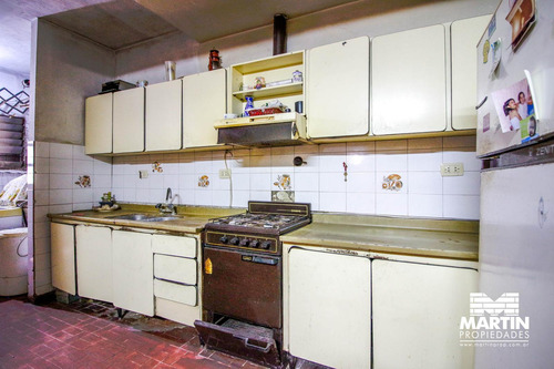 Casa En Venta En Boulogne Sur Mer. Son Dos Casas, Lote De 10x26. A Una Cuadra De Panamericana.