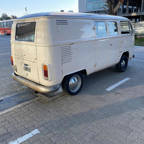 Imagen 3 de 14 de Volkswagen Kombi 1981
