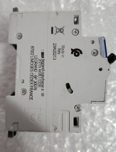 Interruptor Automatico 3p 16a Curv C 25ka Ref 409781 Legrand