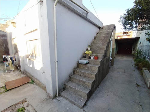 Venta En Block - Tres Departamentos En Ph Con Garage Y Entrada Para Auto