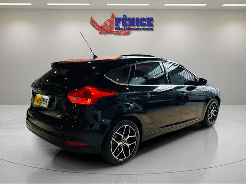 Ford Focus Focus Hatch Titanium 2.0 16V (Aut)