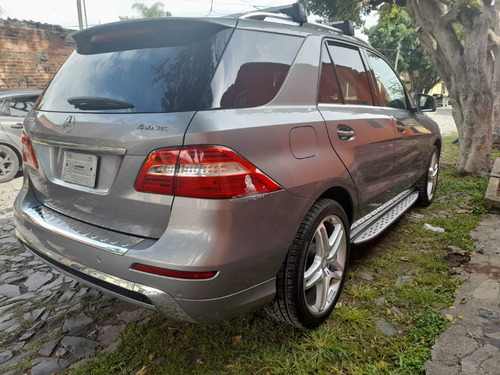 Imagen 3 de 10 de Mercedes Ml500