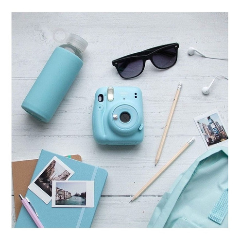 Cámara instantánea Fujifilm Instax Mini 11 sky blue