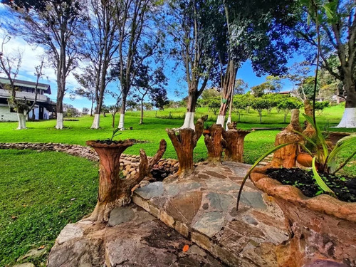 Imagen 4 de 19 de Posada Y Club Turistico. Venta. San Cristóbal