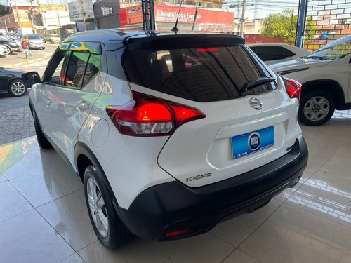 Imagem 11 de 22 de Nissan Kicks 2018 1.6 16v S Aut.(direct) 5p