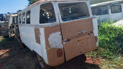 Imagem 19 de 21 de Volkswagen Kombi Corujinha Luxo Motor 1200cc Rarissima