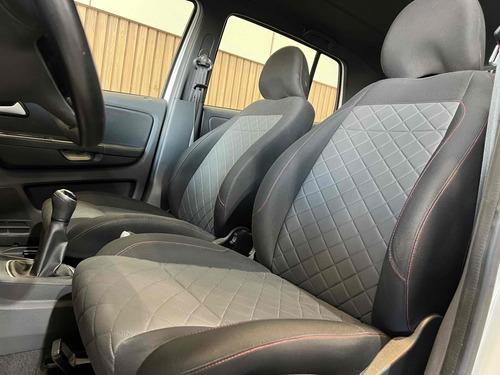 Volkswagen Fox 1.6 MSI TOTAL FLEX XTREME 4P MANUAL