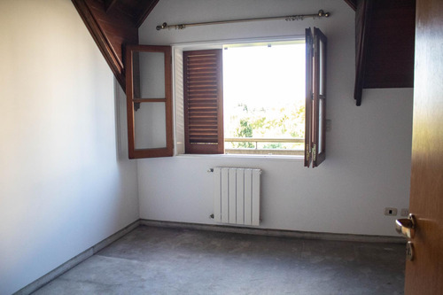 Departamento Duplex En Venta - Centro Adrogue