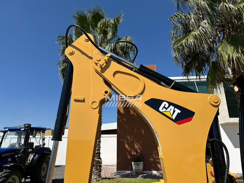 Retroexcavadora 416f /case / John Deere