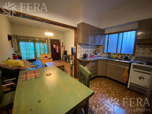 Imagen 9 de 20 de Venta De Casa 3 Ambientes En Wilde Con Cochera (24713)