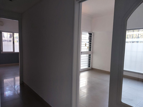 Excelente Inmueble Solo Para Uso Profesional