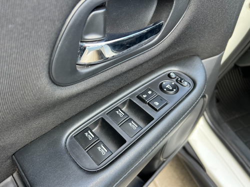 Honda HR-V 1.8 16V FLEX EX 4P AUTOMÁTICO