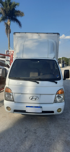 Hyundai HR Com baú