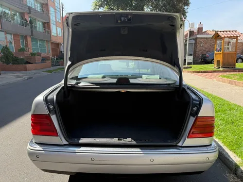 Mercedes-Benz Clase E 3.2 W210