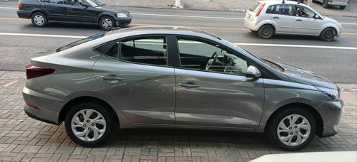 Hyundai HB20S 1.0 Comfort Flex 4P