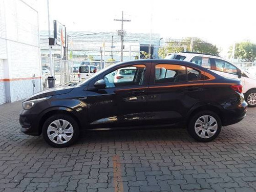 Imagem 8 de 14 de Fiat Cronos 1.3 Firefly Flex Drive Manual
