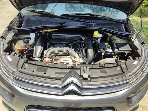 Citroën C4 Cactus 1.6 Shine Turbo Aut
