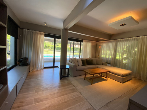 Zona Balbastro - Excelente Casa - Impecable!