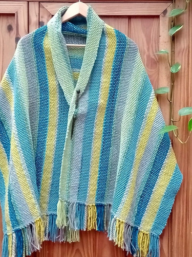 Chal Tejido Al Telar, En Lana De Oveja. Modelo Marino