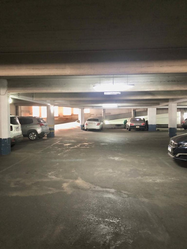Cochera A La Venta - Bº Centro - Metros De Av. Gral Paz