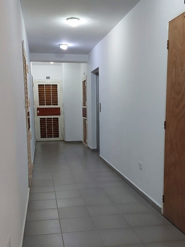 Imagen 9 de 13 de A La Venta Apartamento En Res. Doral Country, El Rincón, Naguanagua. Código.: Ata-905