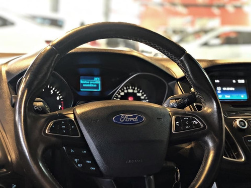 Ford Focus Se Plus 2.0n 2016 75.000km Gris