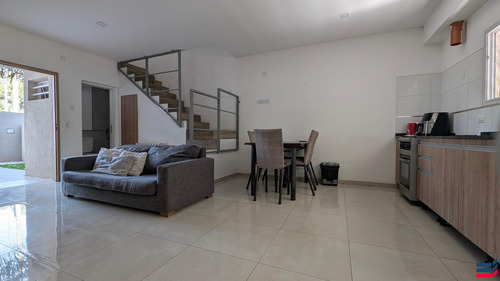 Dúplex En Venta | B° Sarmiento, Luján | Apto Crédito | 2 Dor