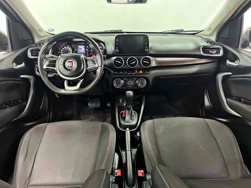 Fiat Cronos 1.8 E.TORQ FLEX PRECISION AT6