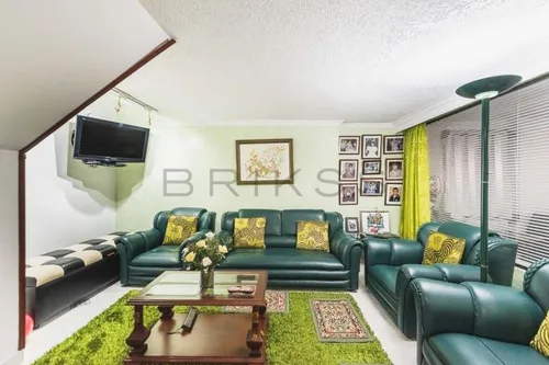 Casa En Venta En Vizcaya. Cod V1416