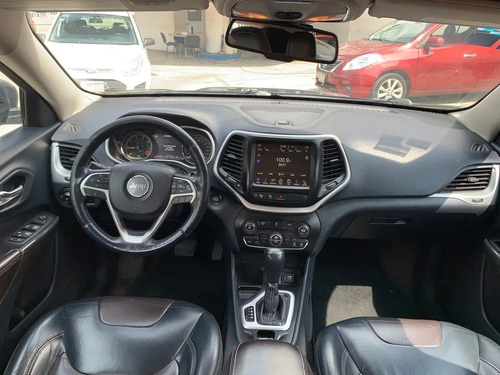 Imagen 11 de 13 de Jeep Cherokee 2.4 Limited At 2015