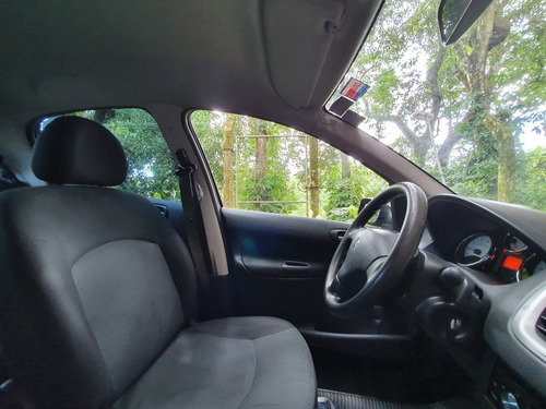 Peugeot 207 2013 1.4 Xr Flex 5p
