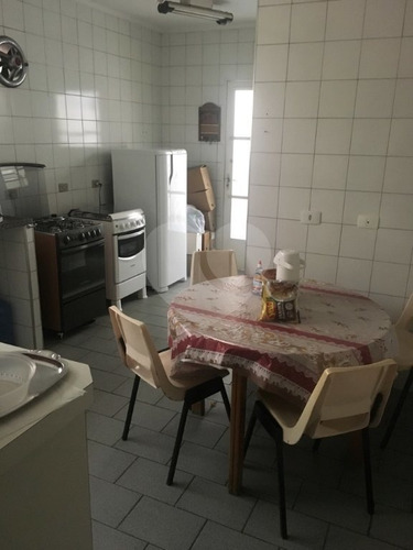 Imagem 6 de 13 de Ótimo Sobrado Em Zona Comercial. Agende Uma Visita - Reo346159