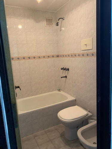 Imagen 7 de 12 de Departamento Céntrico En Venta