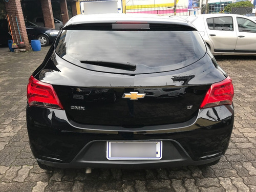 Imagem 4 de 12 de Gm Onix Lt 1.0 2019